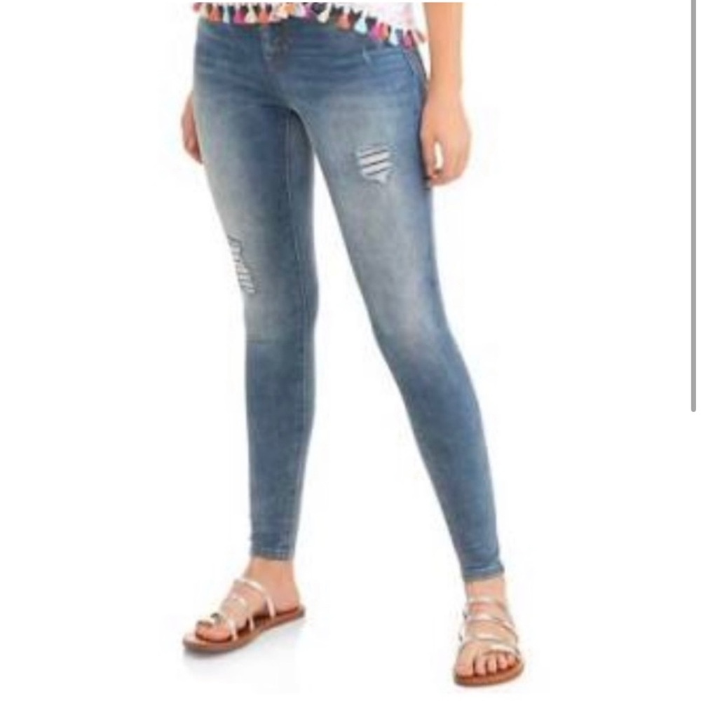 Time and Try Distressed Light Blue Super Skinny Girl Jeans sz 6 Petite sz 6 NWT
